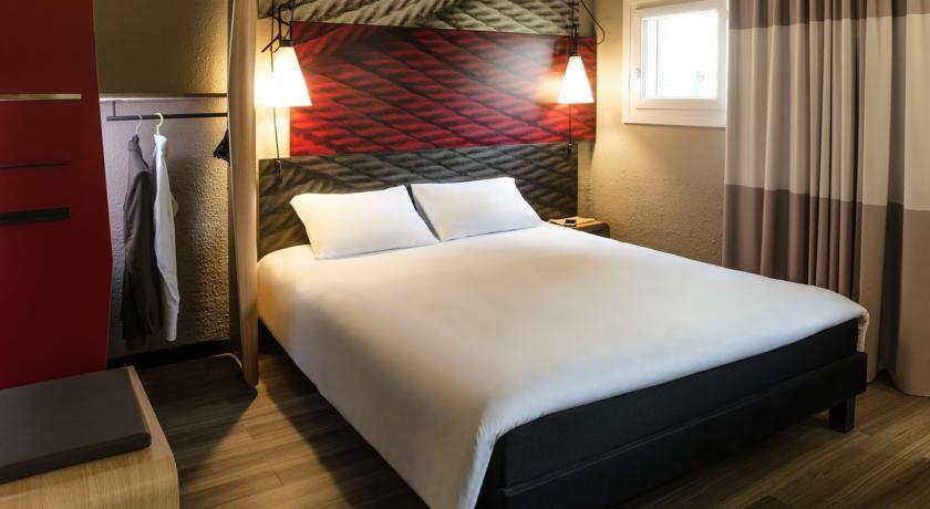 Ibis Cambridge Central Station CBG Esterno foto